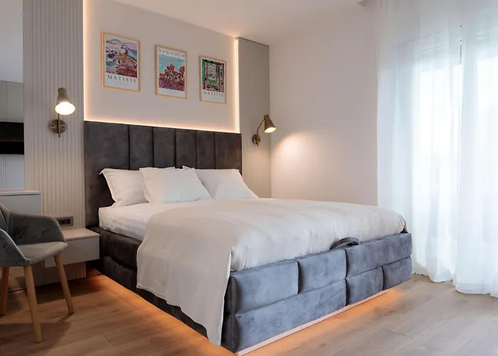 Amala - With Heating Pool Near *