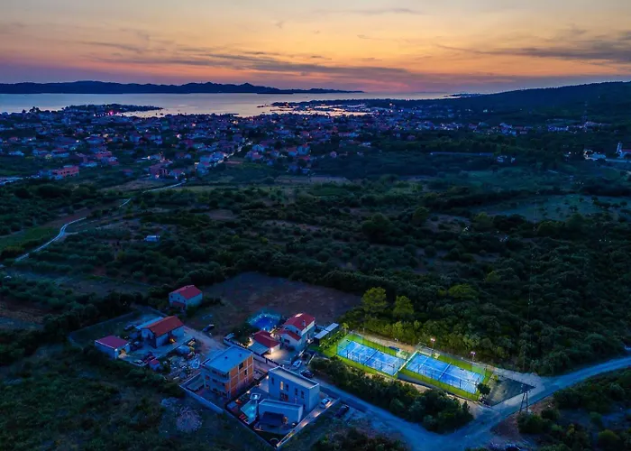 ヴィラ Amala - With Heating Pool Near *