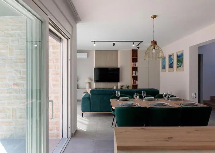 Amala - With Heating Pool Near