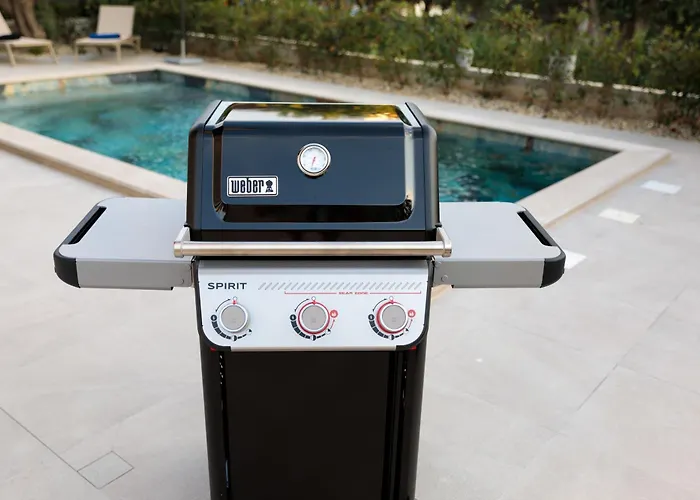 ヴィラ Amala - With Heating Pool Near Sukošan