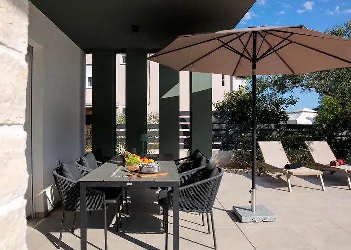 Amala - With Heating Pool Near *