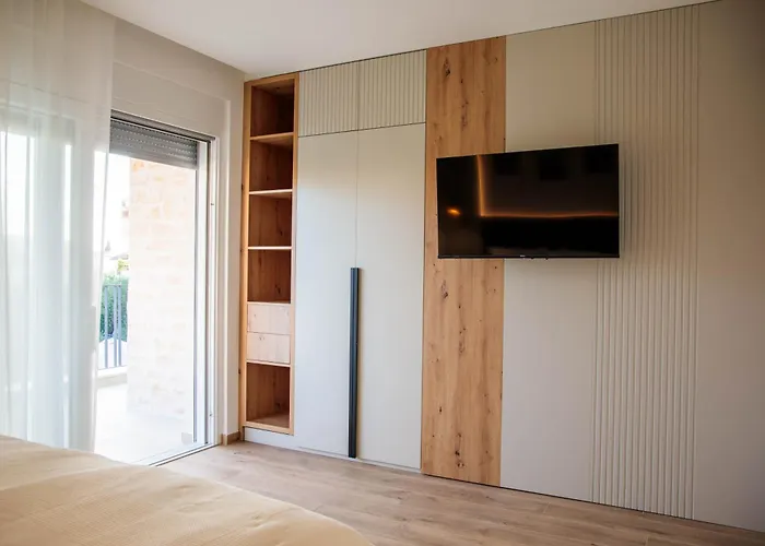 Amala - With Heating Pool Near