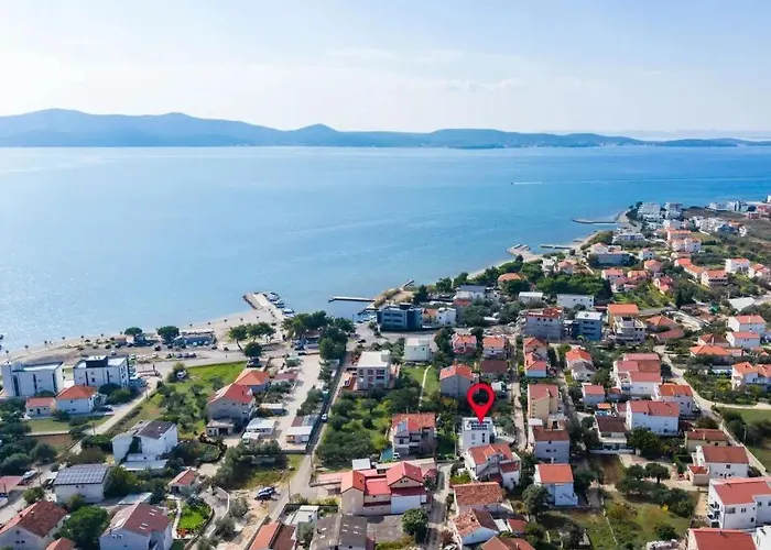 Amala - With Heating Pool Near * Sukošan